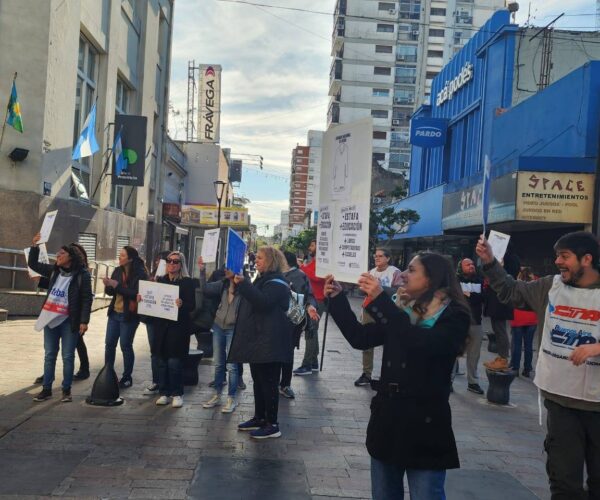 Docentes de Pergamino se sumaron a la Jornada Nacional de Lucha convocada por CTERA